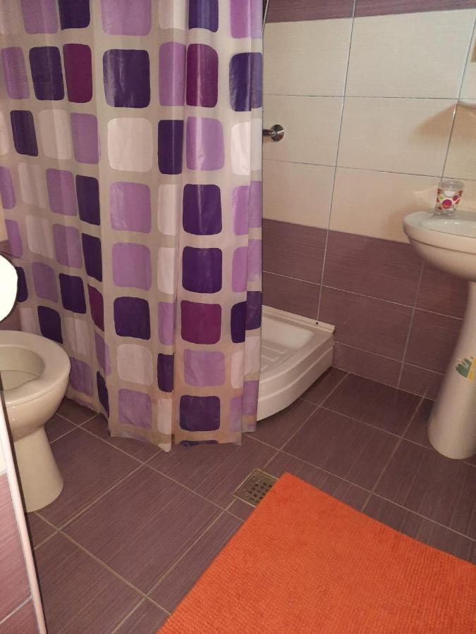 Pensiunea Ira Jurilovca Buitenkant foto